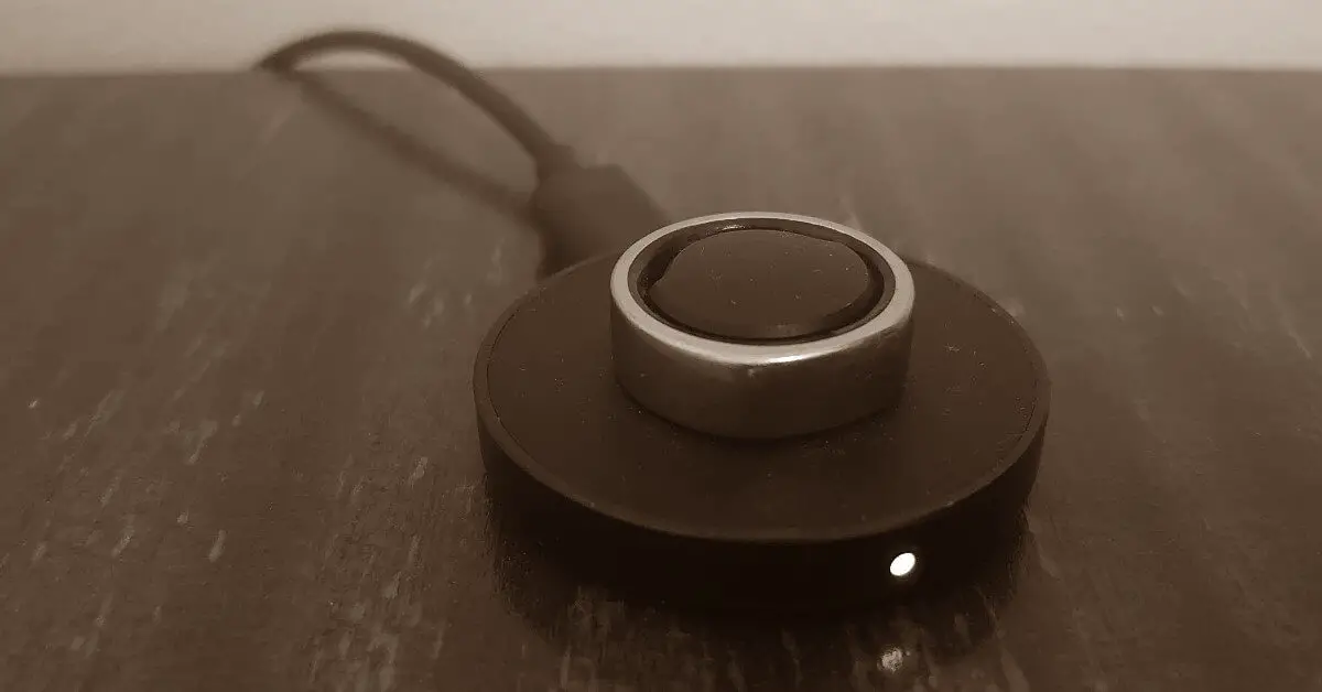 Oura Ring Charging