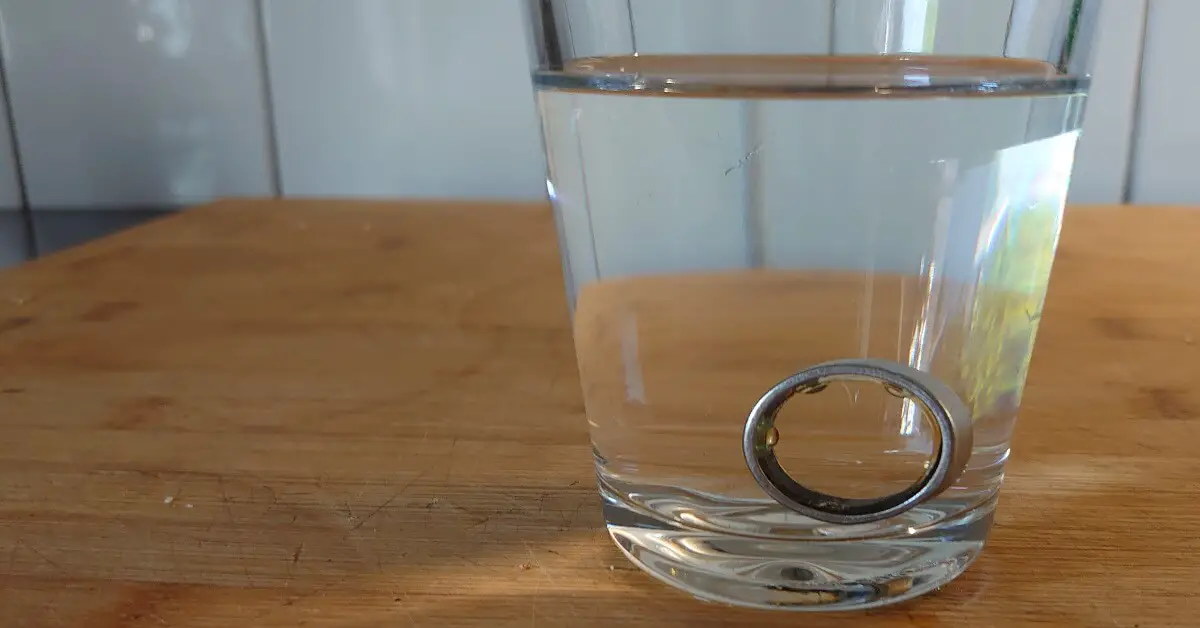Oura Ring Waterproof In Glass Of Water